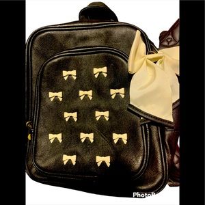 Betsey Johnson Bows backpack